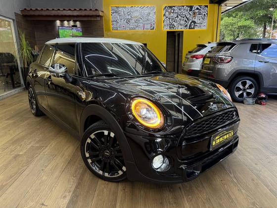 MINI COOPER 2.0 16V TWINPOWER GASOLINA S 4P STEPTRONIC